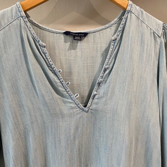 AE Tiered Chambray Blouse - Picture 3 of 3